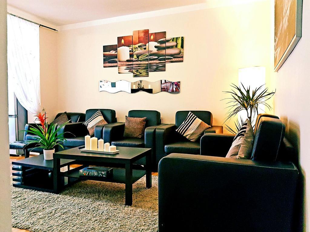 Gable Lodge London B&B Энфилд Экстерьер фото